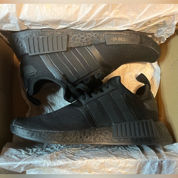 Adidas NMD R1 - Picture 3 of 4